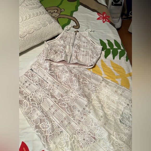 Dresses & Skirts - Lulus 2 peice set